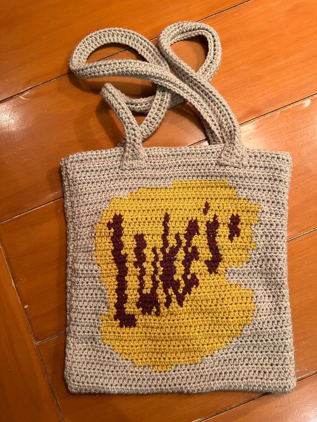 Lined tote bag