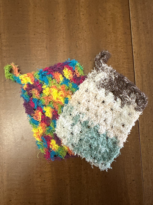 Dish scrubby